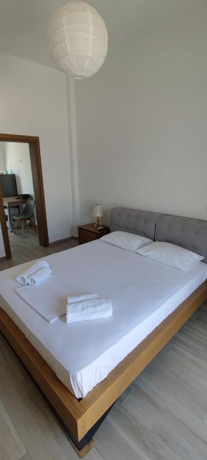Ninemia Apartment Artemonas Екстер'єр фото